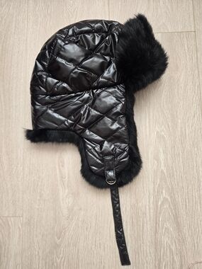 Hat Attack Quilted 100% Real Rbbit Fur Trapper Hat in Black